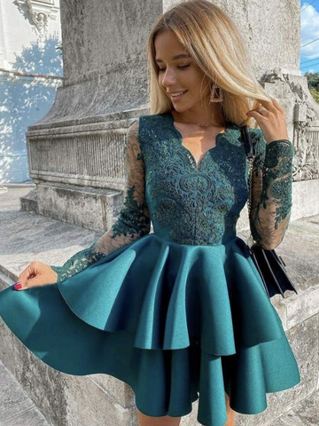 V Neck Long Sleeves Green Lace Short Prom Dresses, Short Green Lace Formal Evening Homecoming Dresses