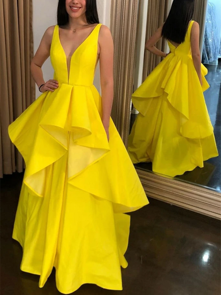 Elegant Yellow V-Neck Back Satin Gown With Front Twist Formal Evening Gown