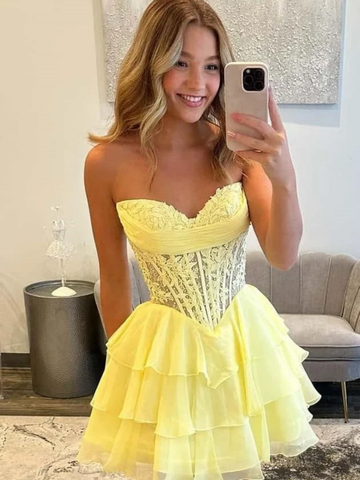 Sweetheart Neck Short Yellow Layered Lace Prom Dresses, Short Lace Layered Homecoming Dresses