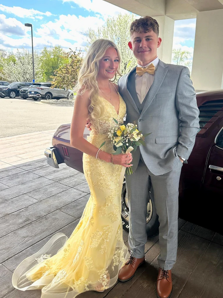 V Neck Mermaid Yellow Lace Long Prom Dresses, Yellow Lace Mermaid Formal Evening Dresses