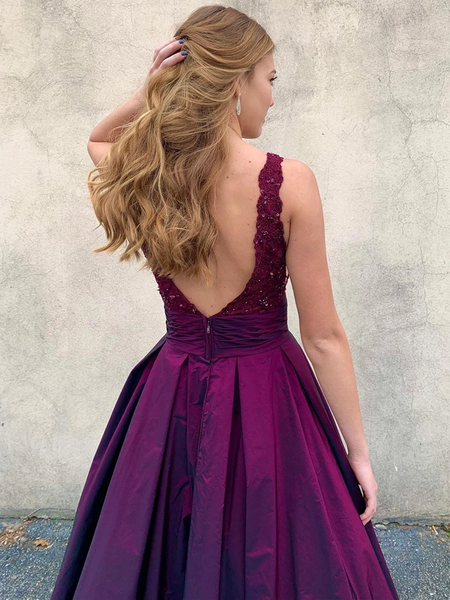 V Neck Purple Lace Open Back Long Prom Dresses with Pockets, Backless Purple Lace Formal Evening Dresses
