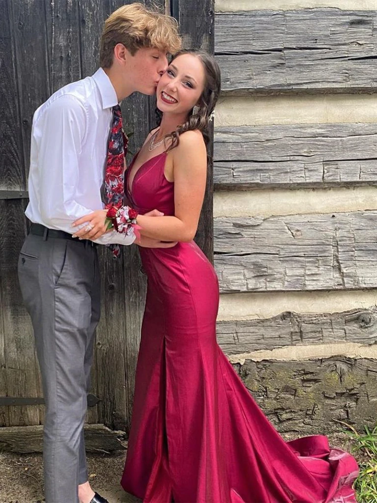 mermaid burgundy prom dress Long Sleeves Round Collar Mermaid Prom Dress Burgundy Applique Long Chiffon