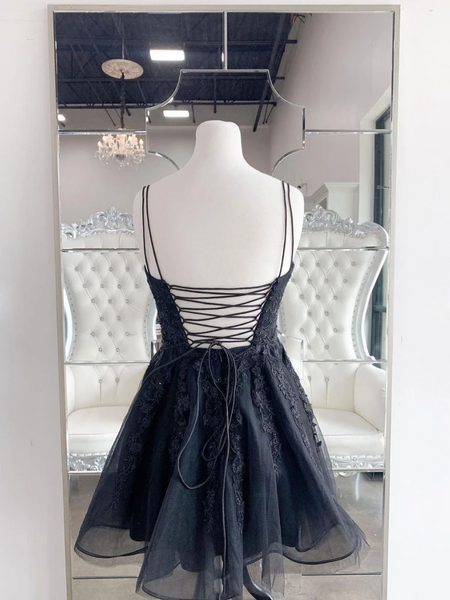 V Neck Backless Black Lace Applique Short Prom Dresses, V Neck Black Lace Applique Short Formal Evening  Homecoming Dresses