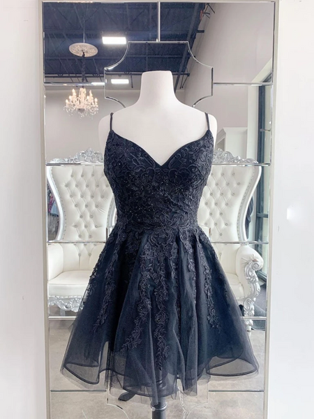 V Neck Backless Black Lace Applique Short Prom Dresses, V Neck Black Lace Applique Short Formal Evening  Homecoming Dresses