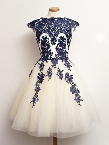 Round Neck Short White And Blue Lace Prom Dresses, Short Lace Homecoming/Graduation Dress